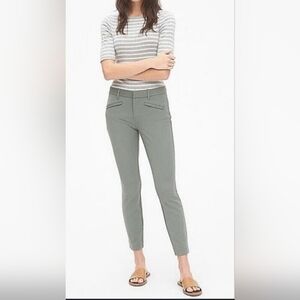 Curvy Signature Skinny Ankle Pants Size 14